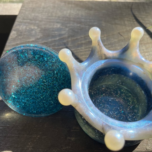 CROWN TRINKET BOXES 👑 - Picture 4 of 12